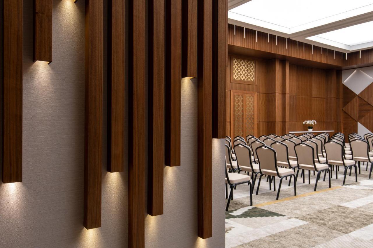 Swissotel Living Jeddah Exterior photo The interior of the main conference hall