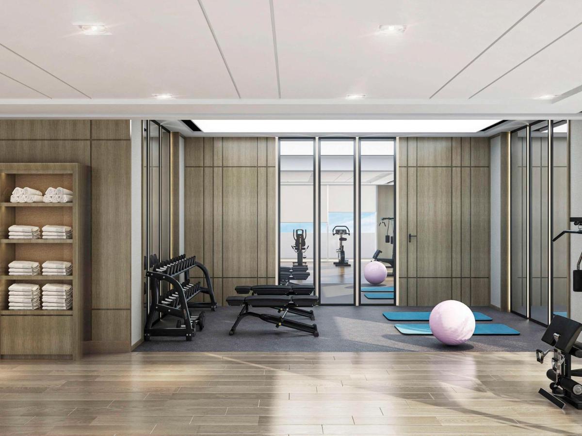 Swissotel Living Jeddah Exterior photo The gym at The Hari